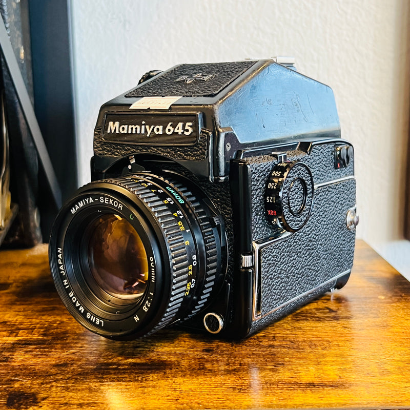 Mamiya M645 1000s + 80mm 2.8