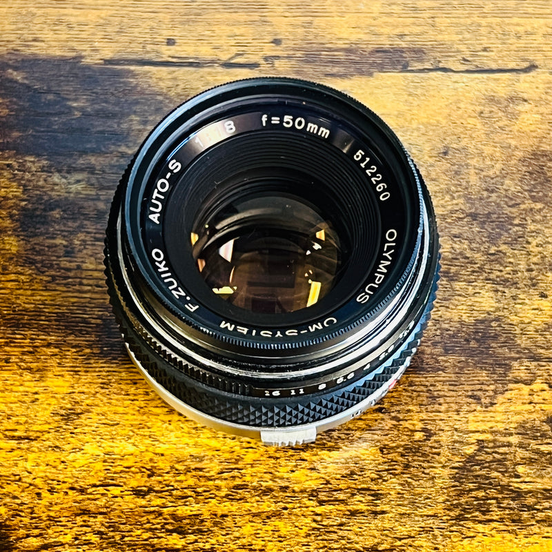 Olympus OM-System F.Zuiko Auto-S 50mm 1.8