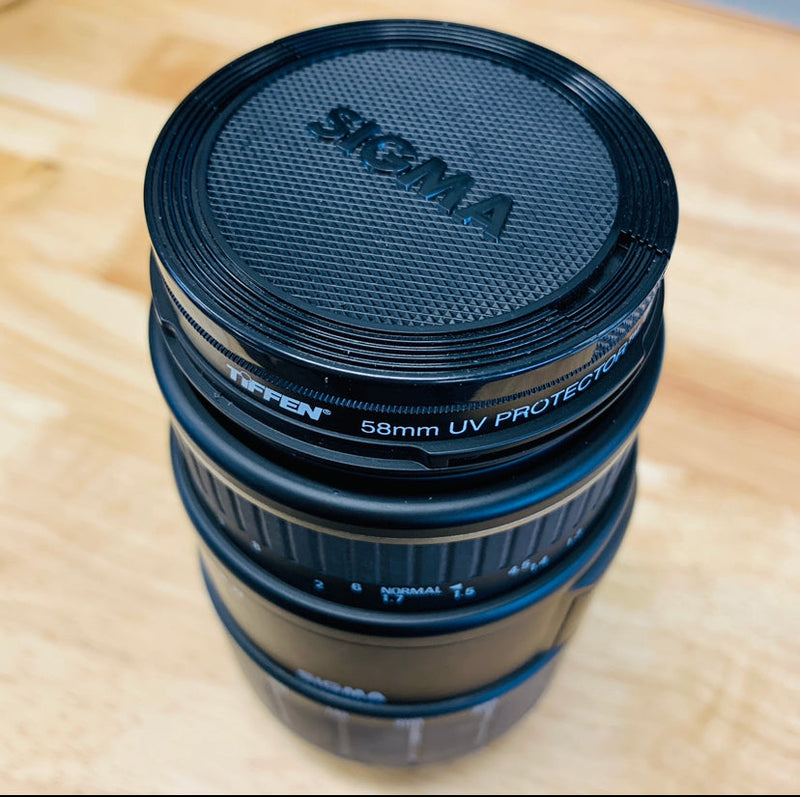 Sigma APO Macro F4-5.6 70-300mm for Nikon D {58}
