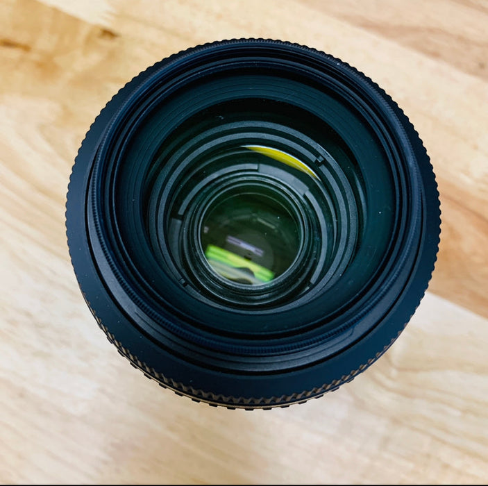 Nikon AF-S DX Zoom-Nikkor 55-200mm f/4-5.6g ED Lens