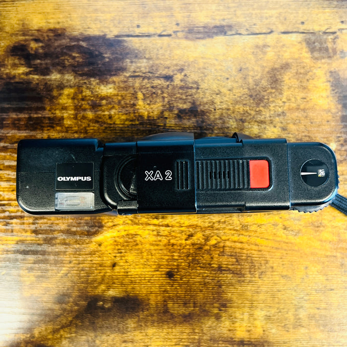 Olympus XA2 + A11 Electronic Flash
