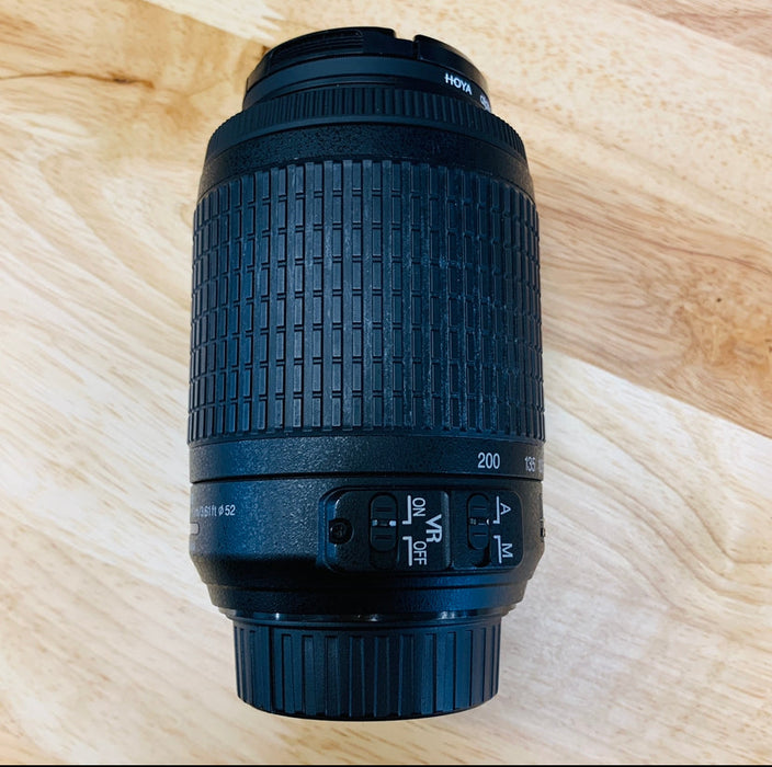 Nikon AF-S DX Zoom-Nikkor 55-200mm f/4-5.6g ED Lens