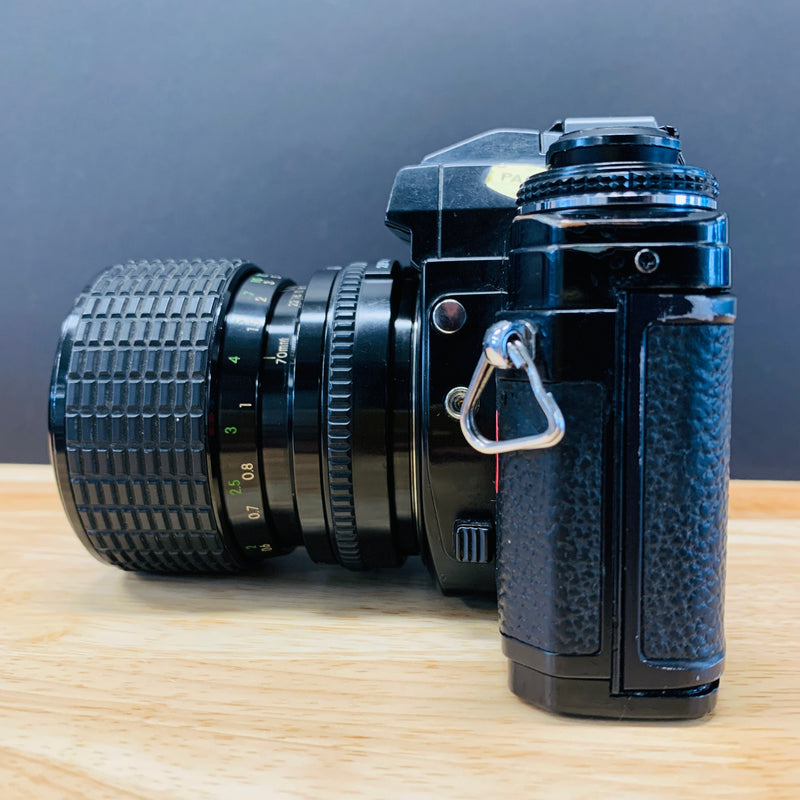 Minolta X-700 MPS Black SLR 35mm Film Camera with Sigma 35-70mm f2.8 MC Lens {52}