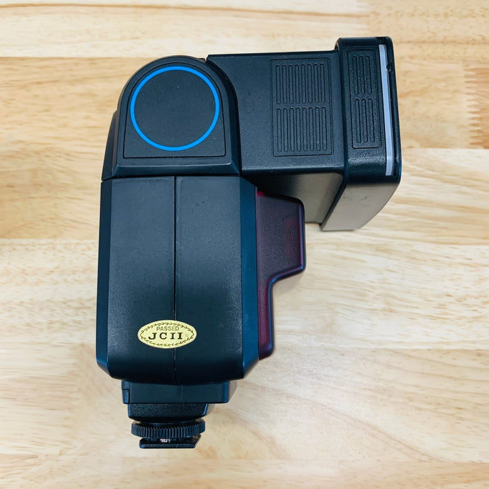 Vivitar Auto Focus Illuminator 636 AF Electronic Flash