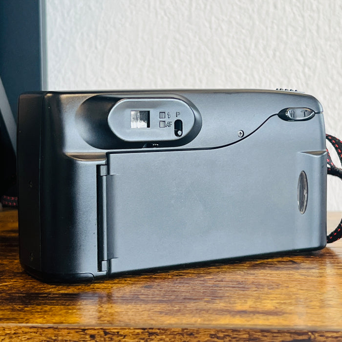 Nikon Zoom Touch 600
