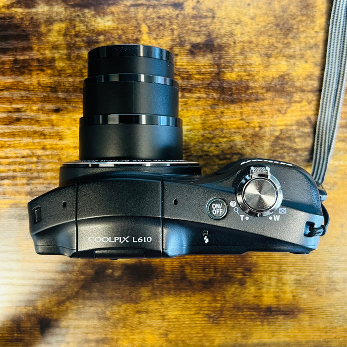 Nikon Coolpix L610
