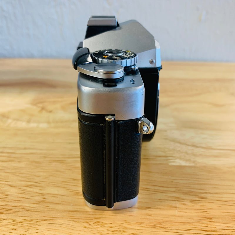 Minolta XG-1 35mm Camera Body, Chrome