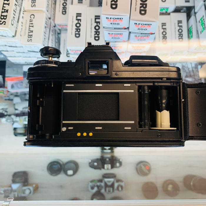 Minolta X-700 35mm Camera Body, Black