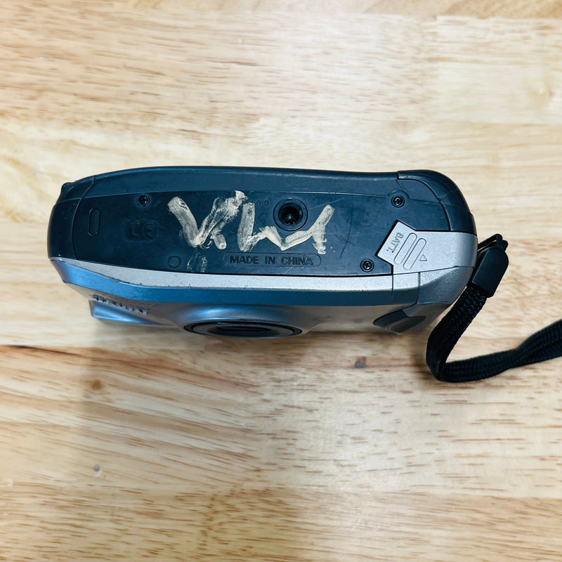 Nikon One Touch Zoom 70 AF 35mm Point and Shoot Camera S#4105300