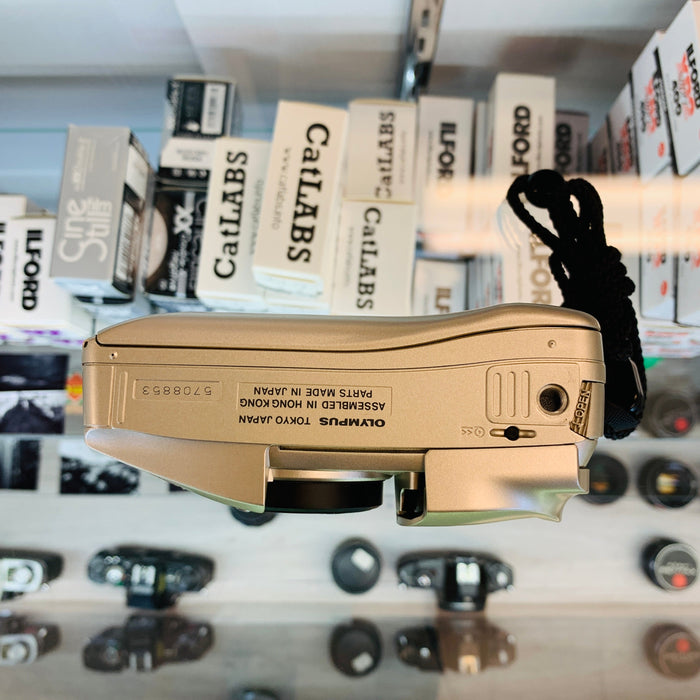 Olympus Stylus Zoom 115 Point and Shoot with Case