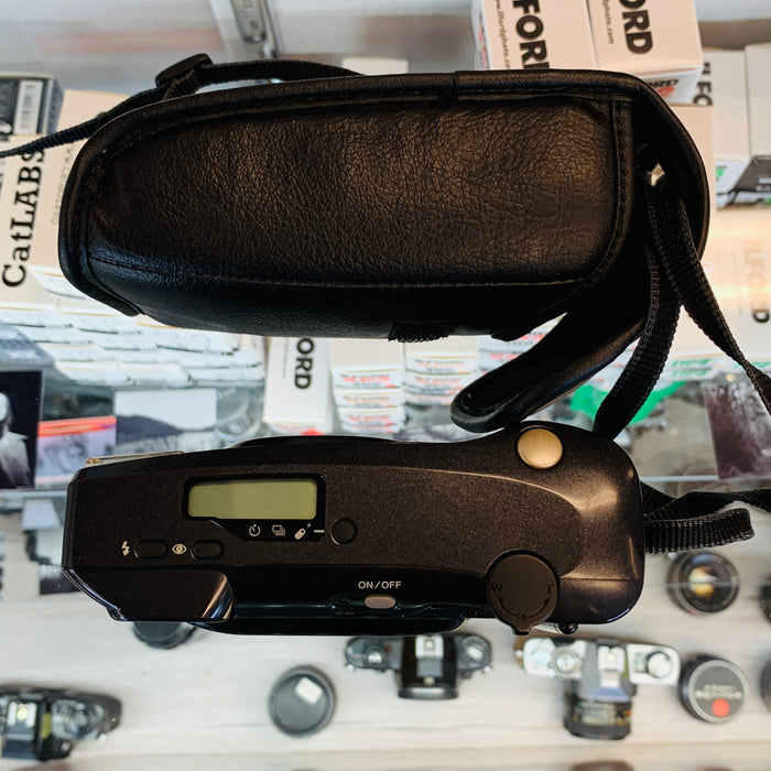 Minolta Freedom Zoom 105 EX Date Point and Shoot Camera with Case