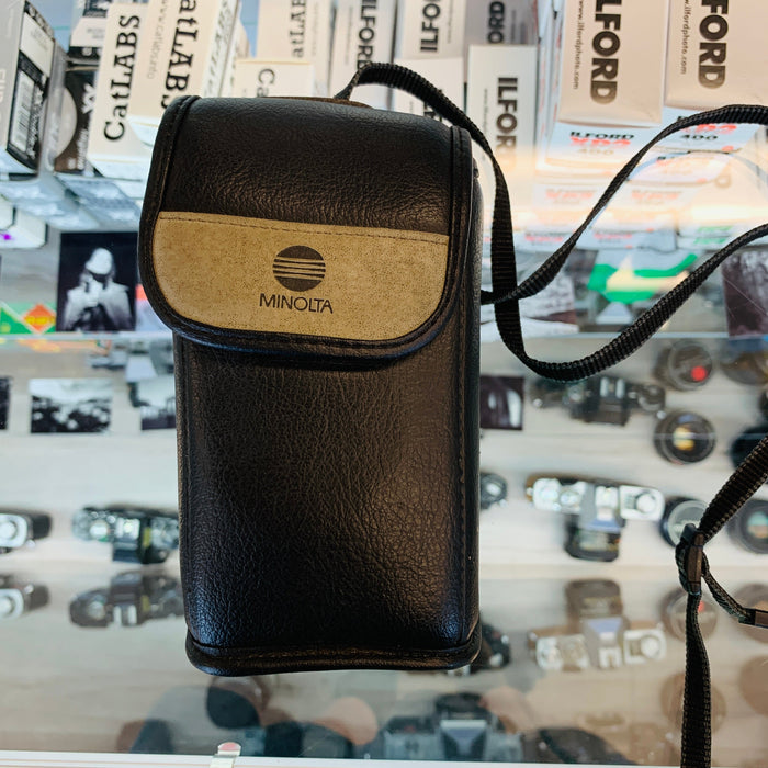 Minolta Freedom Zoom 105 EX Date Point and Shoot Camera with Case