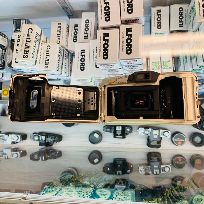 Olympus Stylus Zoom 140 Deluxe Point and Shoot