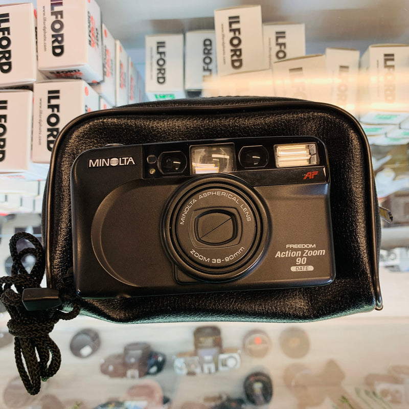 Minolta Freedom Zoom 90 35mm Point and Shoot Film Camera Serial No: 33102807