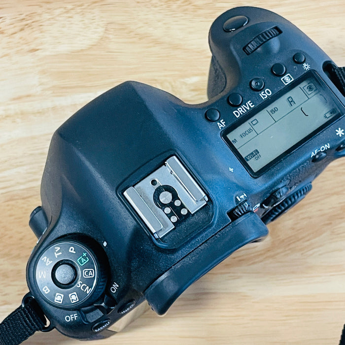 USED Canon EOS 6D DSLR Camera Body {20.2MP}