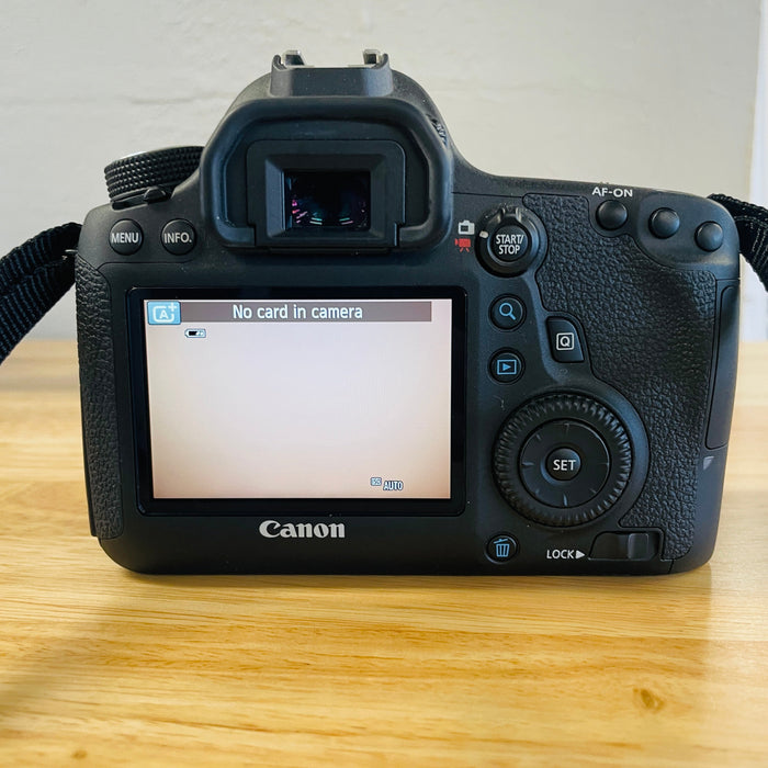 USED Canon EOS 6D DSLR Camera Body {20.2MP}