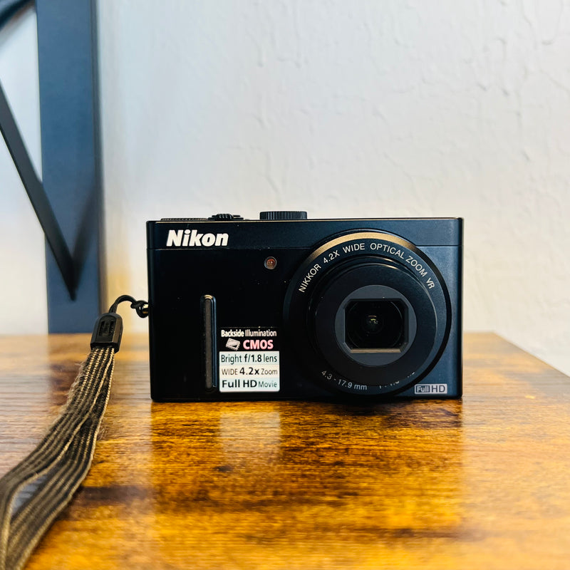 Nikon Coolpix P300