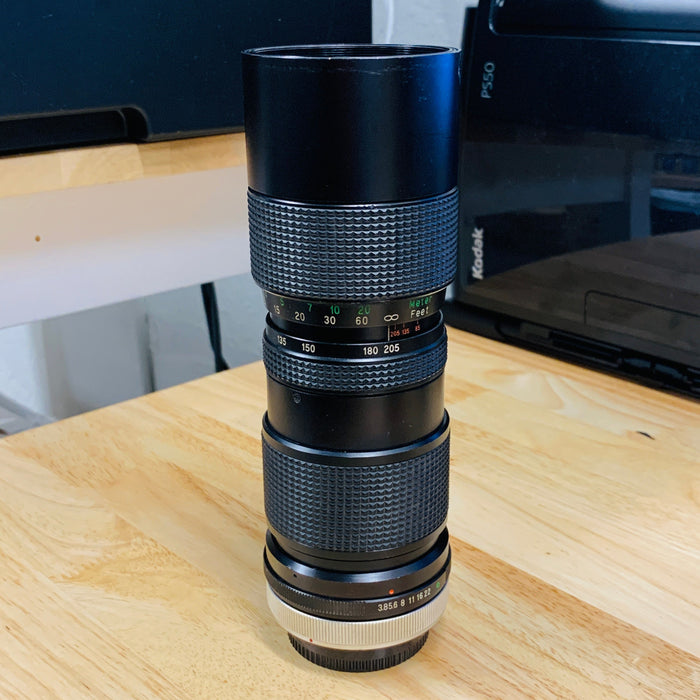 Vivitar 85-205 mm F3.8 Zoom Lens with Canon FD Mount