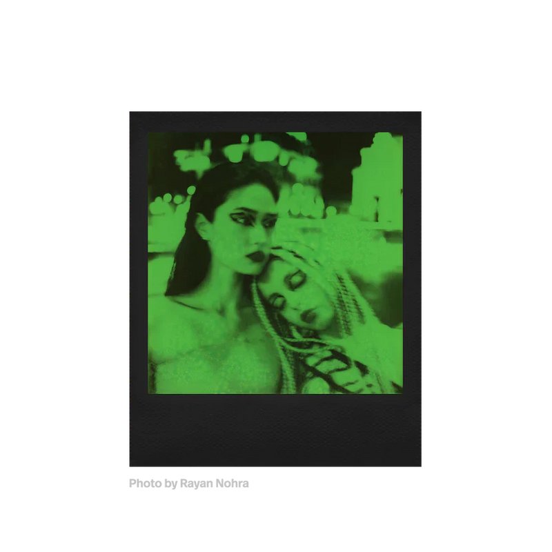 Polaroid Black & Green 600 Film – Duochrome Edition