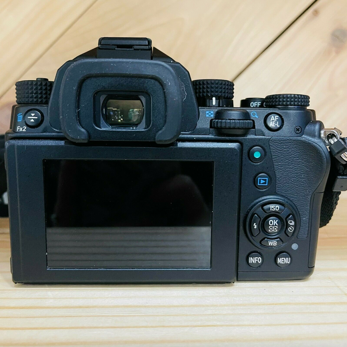 PENTAX KP (Body Only) - Excellent Condition 24 MP
