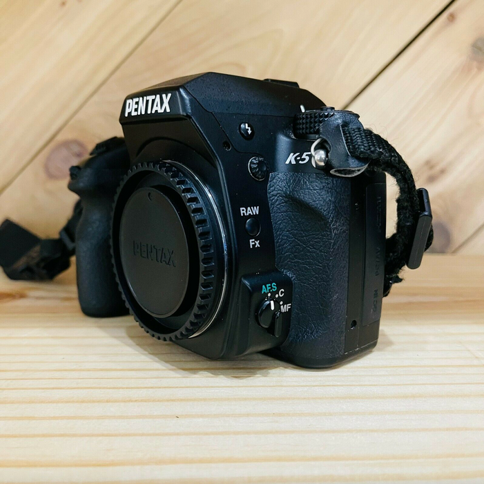 PENTAX K5 (Body Only) - Great Condition 16.3 MP