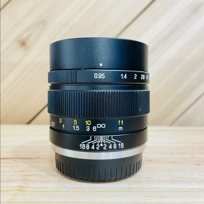 Mitakon Zhongyi Speedmaster 35mm f/0.95 Mark II Lens