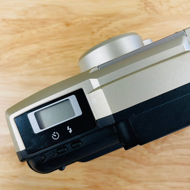 Olympus Superzoom 105 35mm Point and shoot