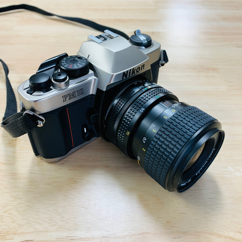 Nikon FM10 35〜70mm Amazon.com : Nikon FM10 Digital SLR Camera Kit with Housing