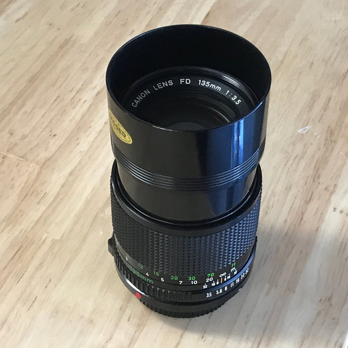 Canon FD 135mm f/3.5