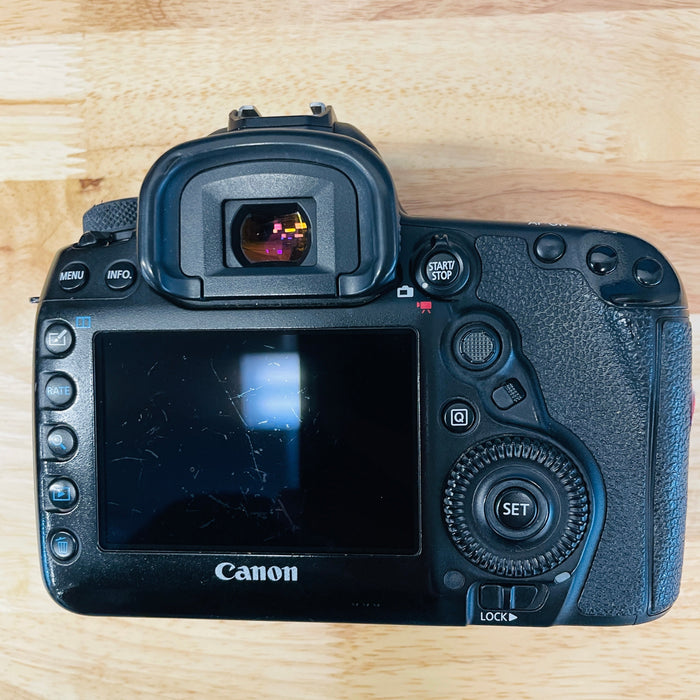 USED Canon EOS 5D Mark IV DSLR Camera Body {30.4MP}