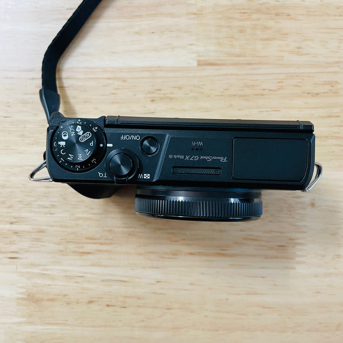 Canon G7X Mark III