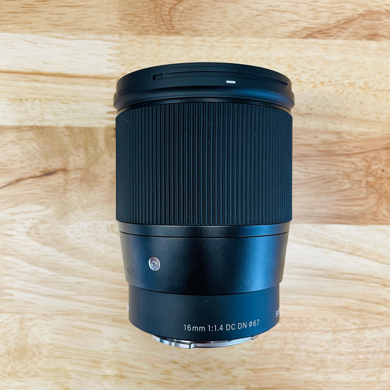 Sigma 16mm f/1.4 DC DN C (Contemporary) Autofocus APS-C Lens for Sony E-Mount, Black (67)