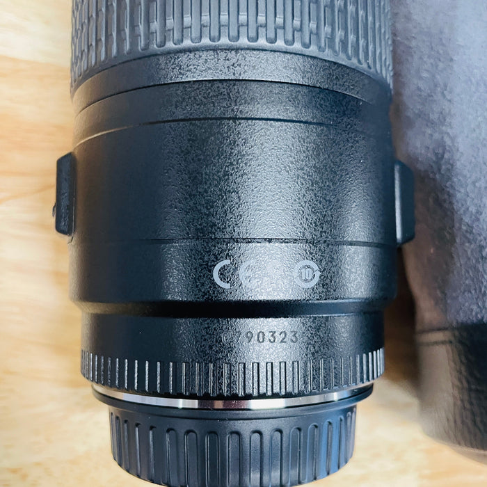 USED Canon 70-300mm f/4-5.6 IS USM EF Mount Lens {58}