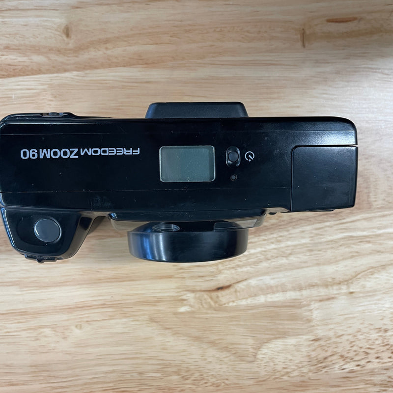 Minolta Freedom ZOOM 90 Point and Shoot
