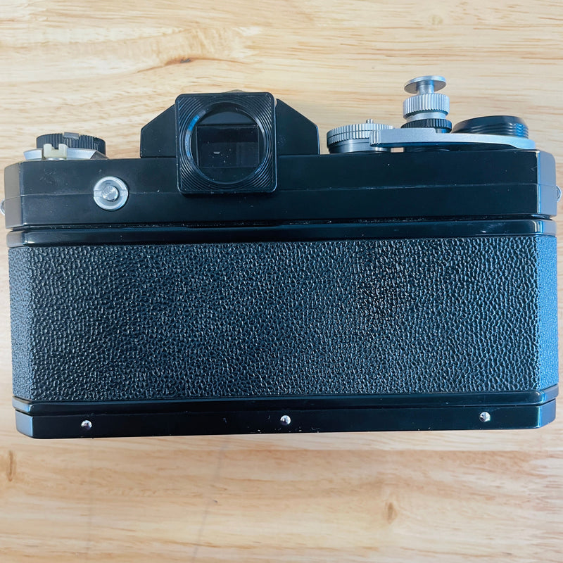 Nikon F Tn 35mm Film Camera - Body and  Photomic  View Finder