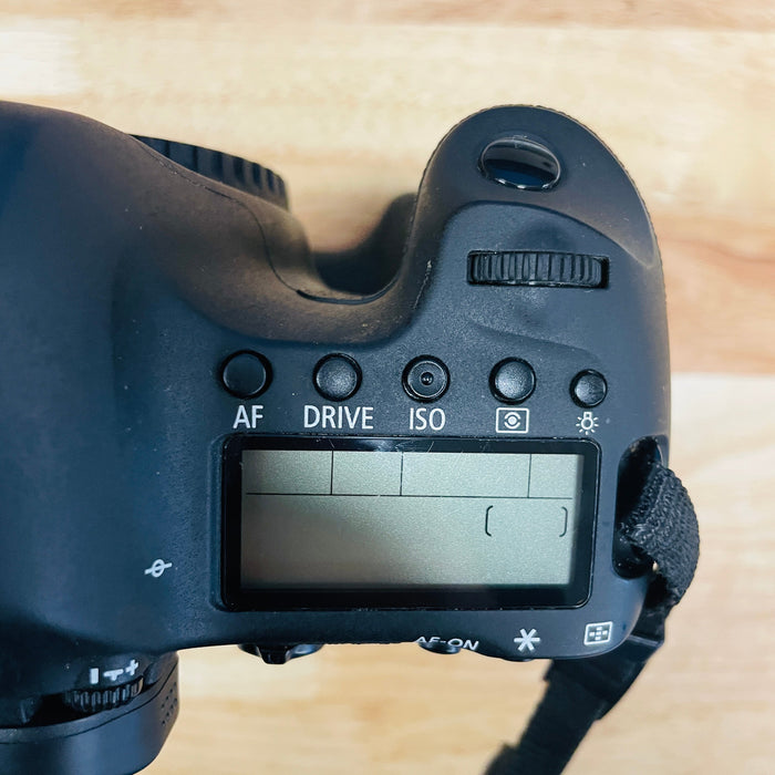 USED Canon EOS 6D DSLR Camera Body {20.2MP}