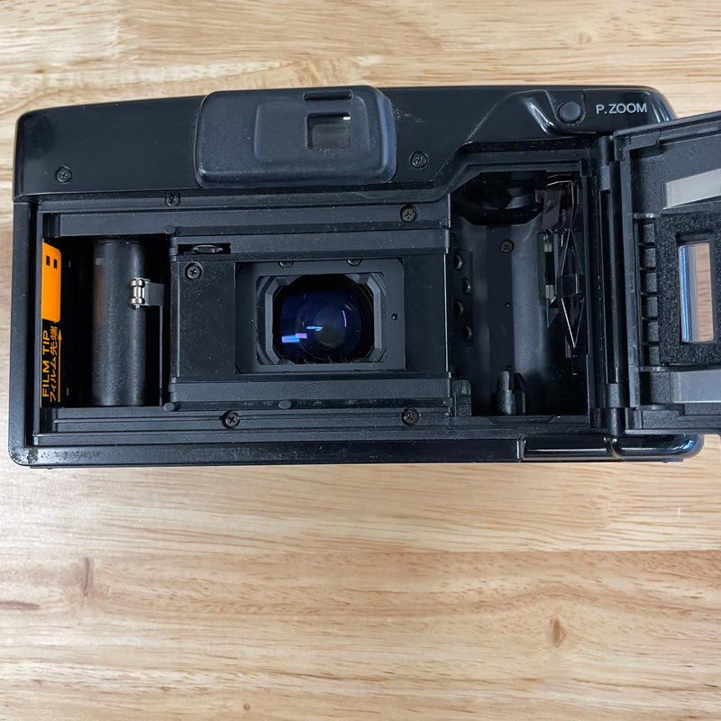 Minolta Freedom ZOOM 90 Point and Shoot