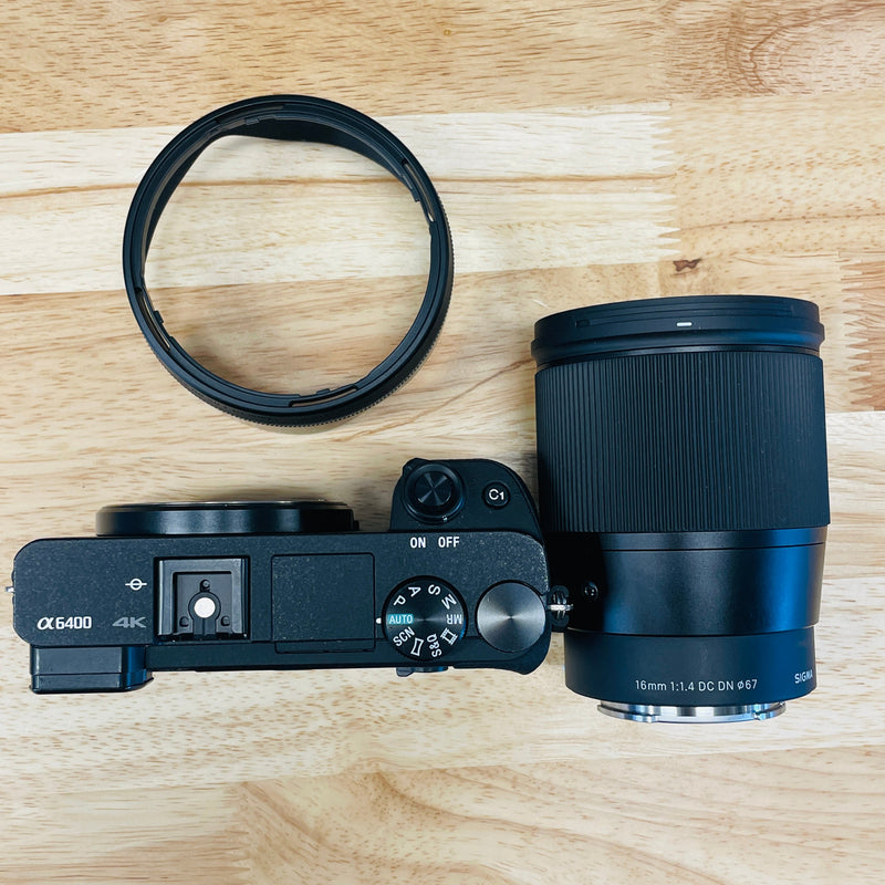 USED Sony a6400 Mirrorless Digital Camera Body, & 16mm Sigma Lens Black {24.2MP} 250 Shutter count!