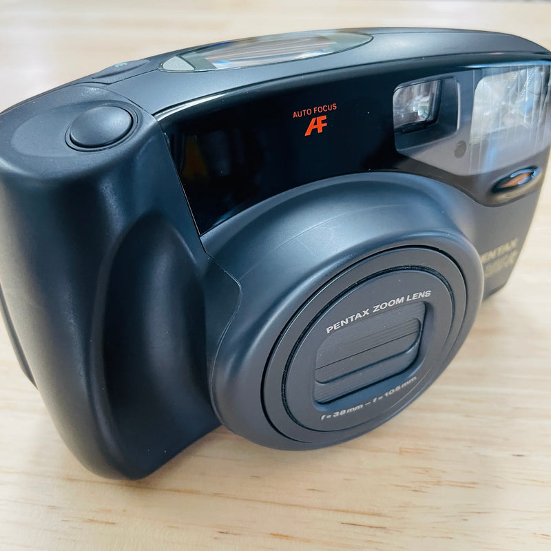 PENTAX Zoom 105-R 35mm Point and Shoot Camera
