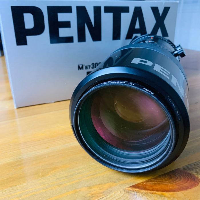 Pentax 300mm f/4 ED IF Green Star 800 - Hood and Soft Case - 8612833