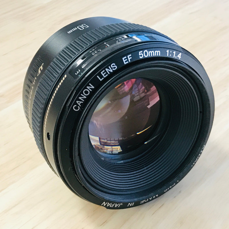 Canon EF 50mm f/1.4
