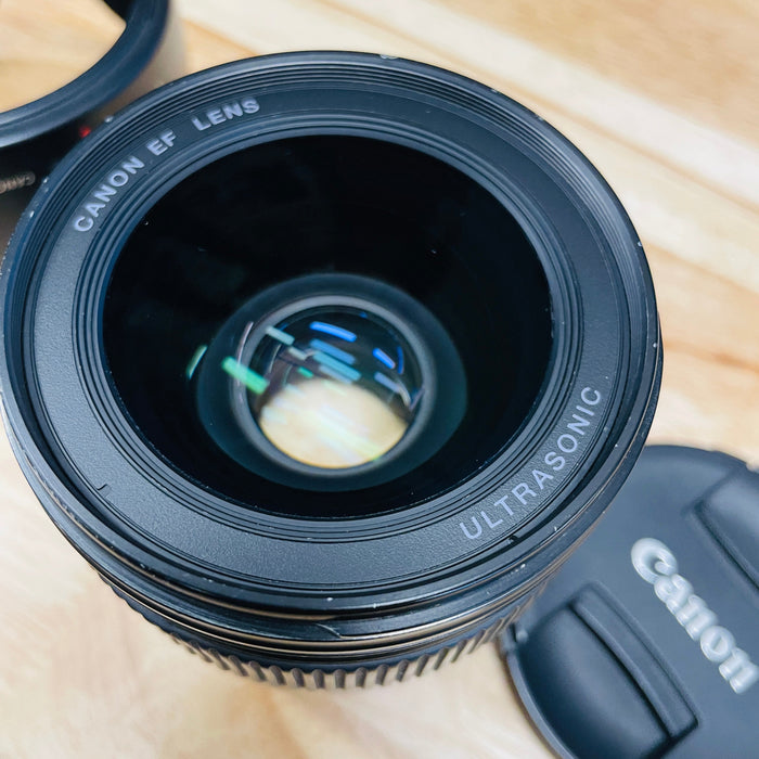 Canon 35mm f/1.4 L USM EF-Mount Lens {72}