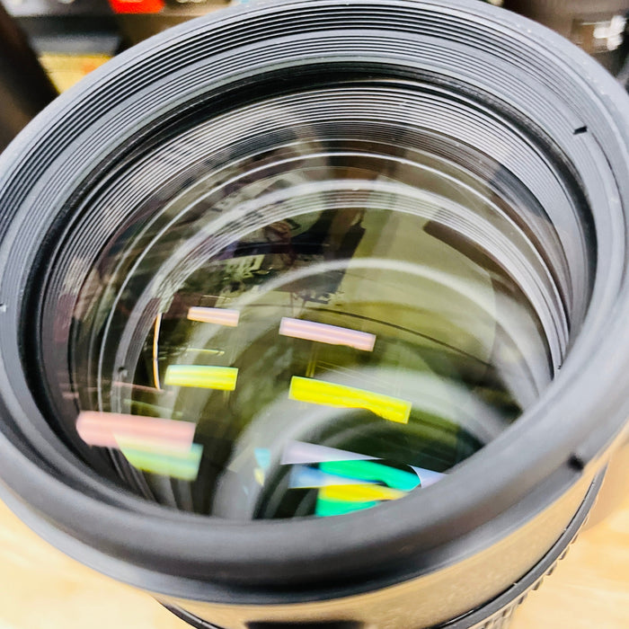 USED Nikon AF-S NIKKOR 70-200mm f/2.8 G ED VR Autofocus IF Lens, Black {77}