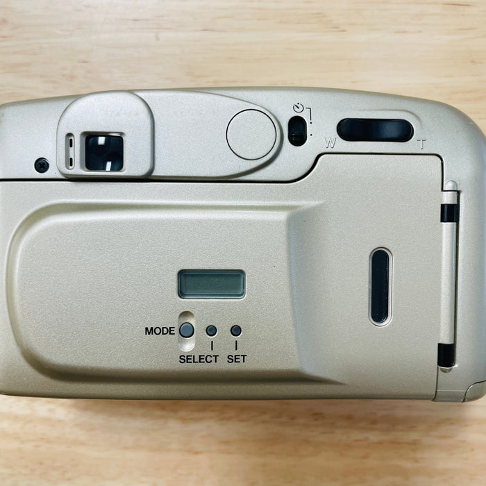 Yashica Elite 135 Zoom point and shoot