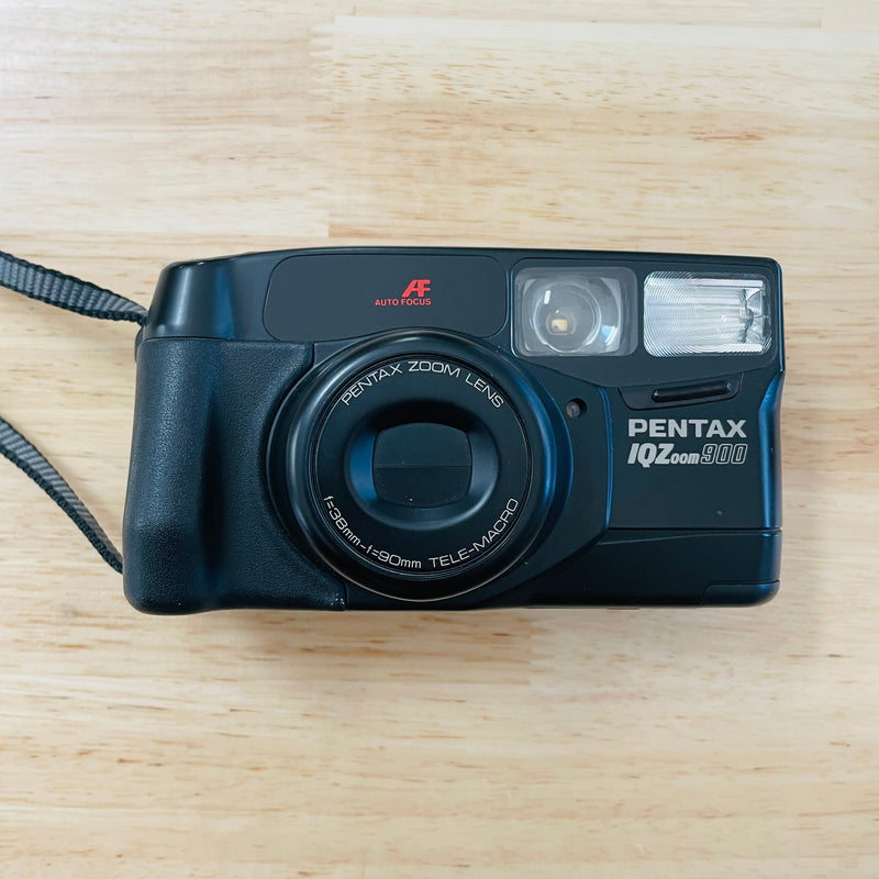 Pentax IQZoom 900 Point And Shoot